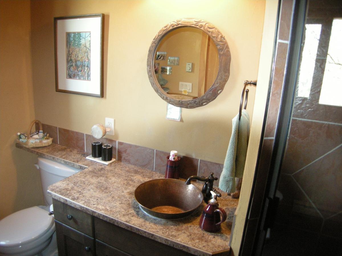 Bighorn Ridge Guesthouse Okanagan Falls Esterno foto